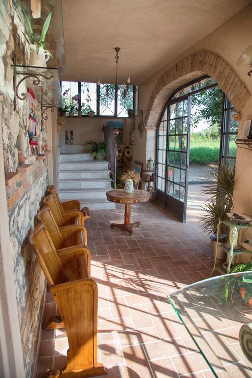 Don Carlo Agriturismo Di Charme Bio Villa Le Pioppe Exterior photo